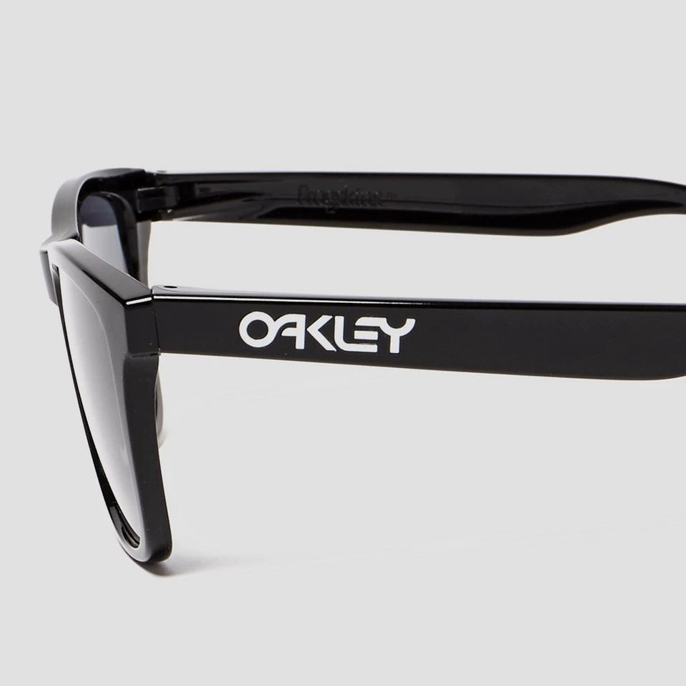 Oakley Frogskins ™ Sunglasses 3 Oakley Frogskins ™ Sunglasses - Image 3