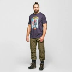 Men's 'Hake News' Artist T-Shirt -Fashionable Men's Clothing Store go 348309 c